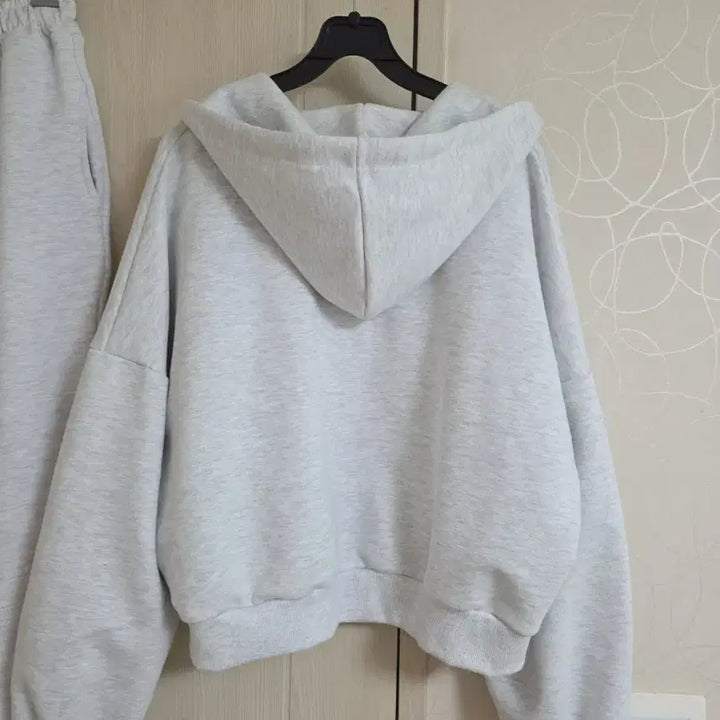 [BUNJANG] Melange Training Suit Set Hoodie Zip-up and Pants / 멜란지 트레이닝복 세트 후드집업 팬츠