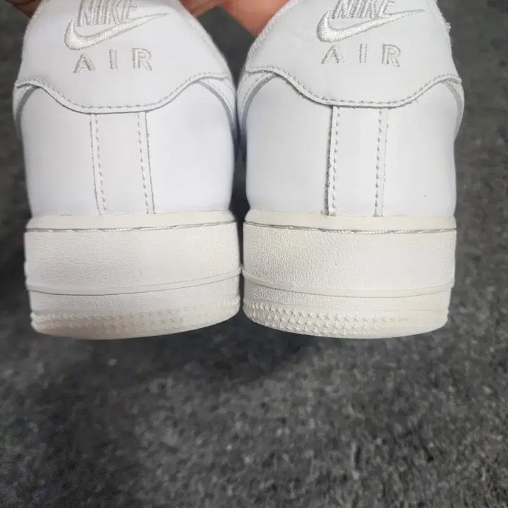 [BUNJANG] Nike Air Force 1 Low White Sneakers / 나이키 에어포스로우1  화이트 285사이즈