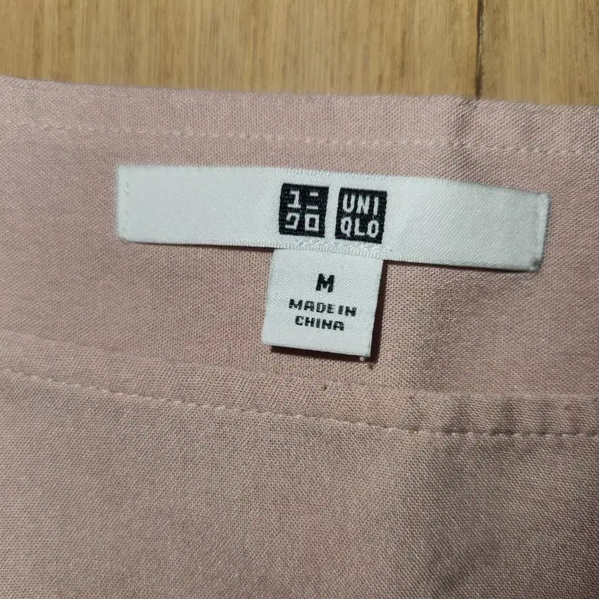 [BUNJANG] Uniqlo Pink Long Sleeve Blouse / 유니클로 핑크색 긴팔 블라우스 M