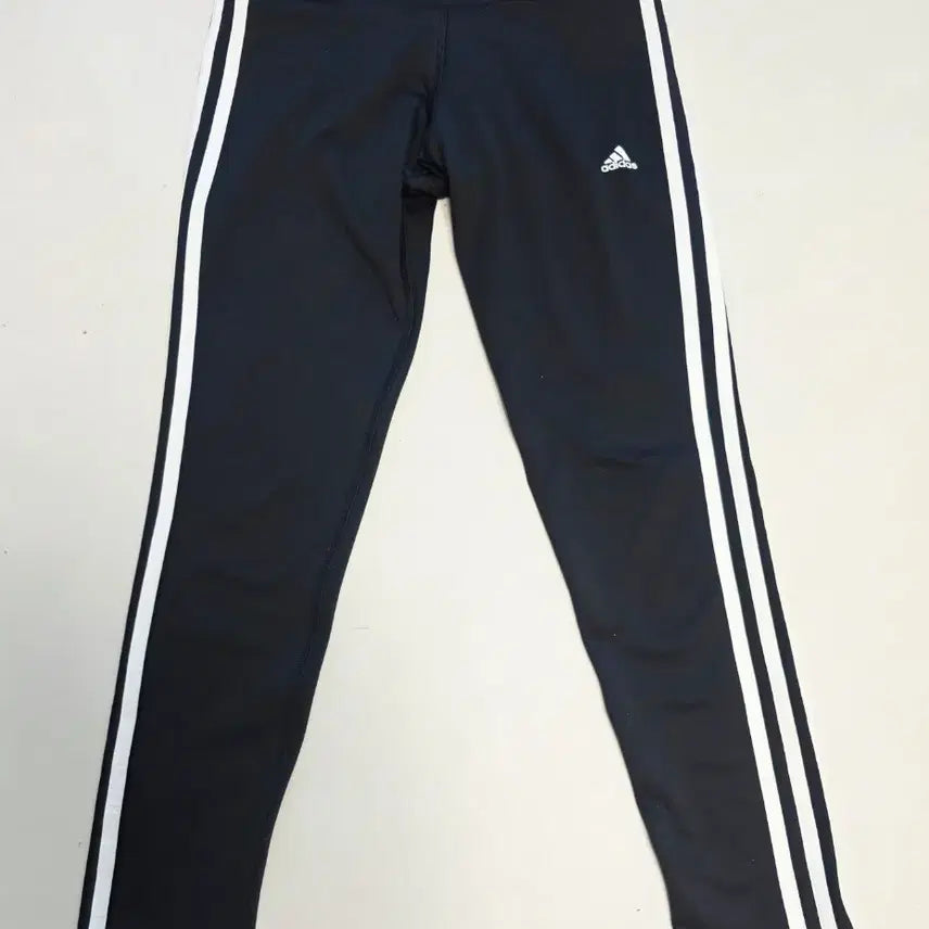 [BUNJANG] Adidas Three-Stripe Leggings (Black, Size 85) / 아디다스 삼선 레깅스 블랙(85)