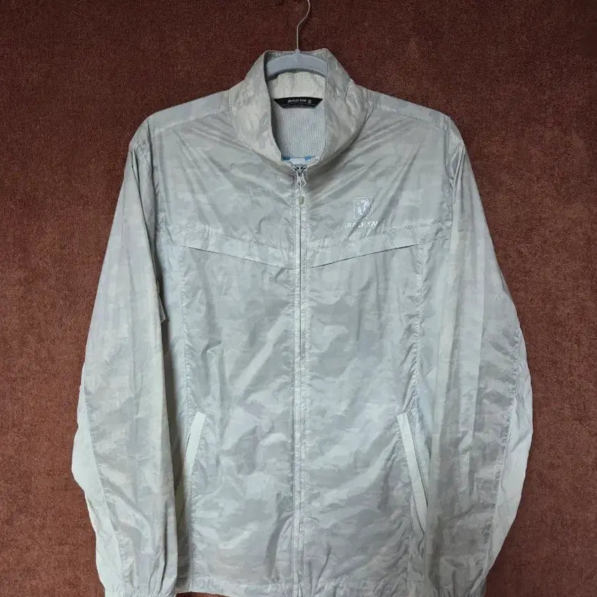 [SOLD OUT] 블랙야크 홑겹 바람막이자켓 105