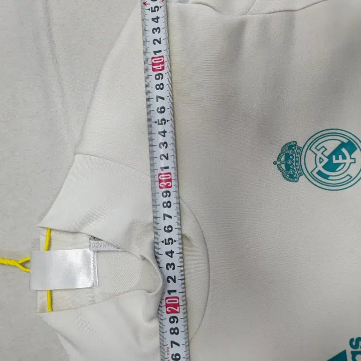[BUNJANG] Adidas Real Madrid Training Top Long Sleeve (Size 105) / 아디다스 레알마드리드 트레이닝탑 긴팔 105