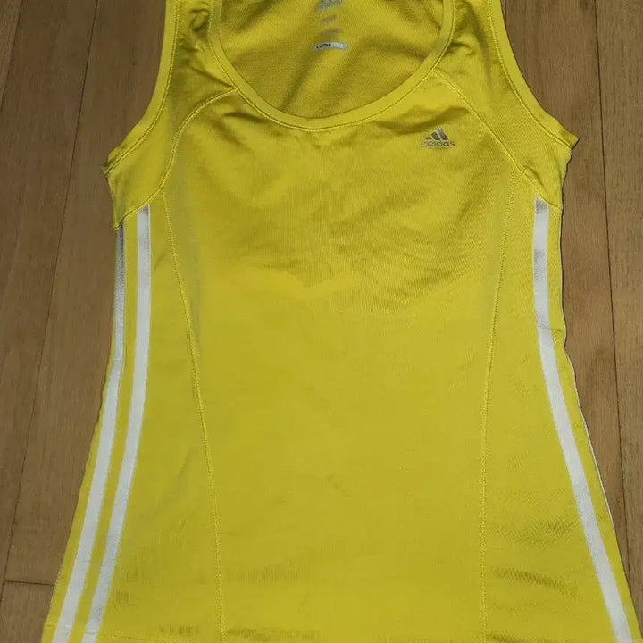 [BUNJANG] Adidas Yellow Sleeveless T-shirt / 아디다스 3선 옐로우 민소매 티셔츠