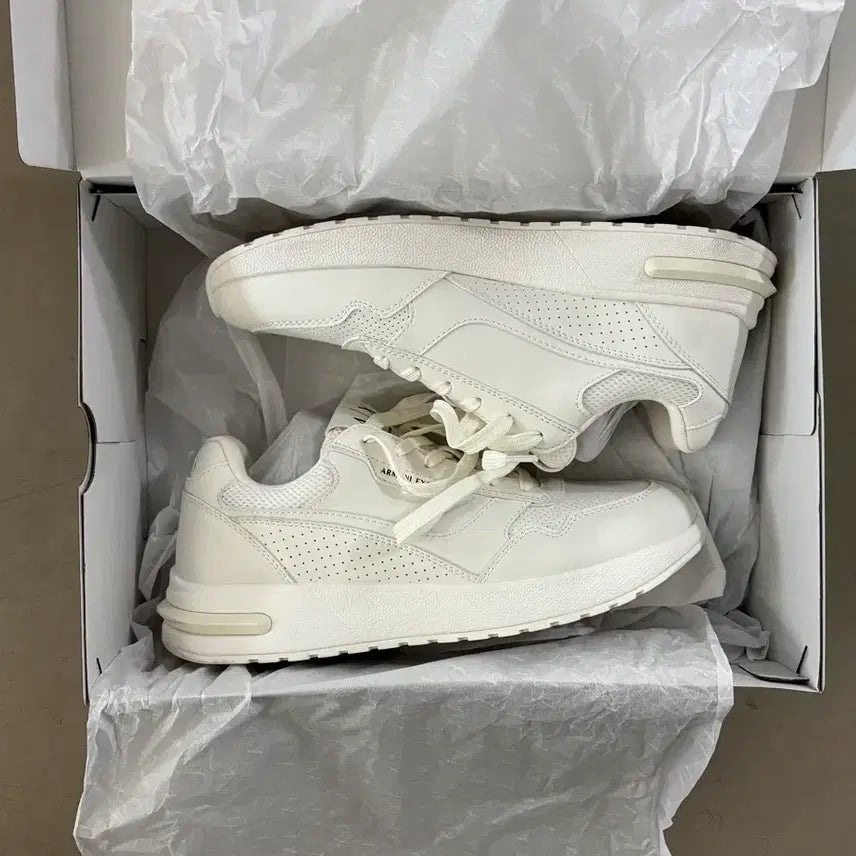 [BUNJANG] Armani Exchange Technical Sneakers / 아르마니 익스체인지 테크니컬 스니커즈