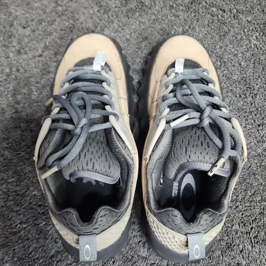[BUNJANG] Oakley Factory Team x Brain Dead Chop Saw Mocha Sneakers / 오클리 팩토리 팀 x 브레인 데드 찹 쏘우 모카270사이즈