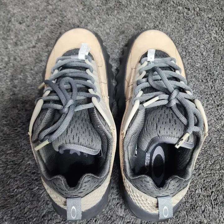 [BUNJANG] Oakley Factory Team x Brain Dead Chop Saw Mocha Sneakers / 오클리 팩토리 팀 x 브레인 데드 찹 쏘우 모카270사이즈