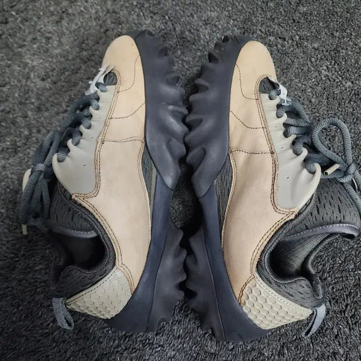 [BUNJANG] Oakley Factory Team x Brain Dead Chop Saw Mocha Sneakers / 오클리 팩토리 팀 x 브레인 데드 찹 쏘우 모카270사이즈