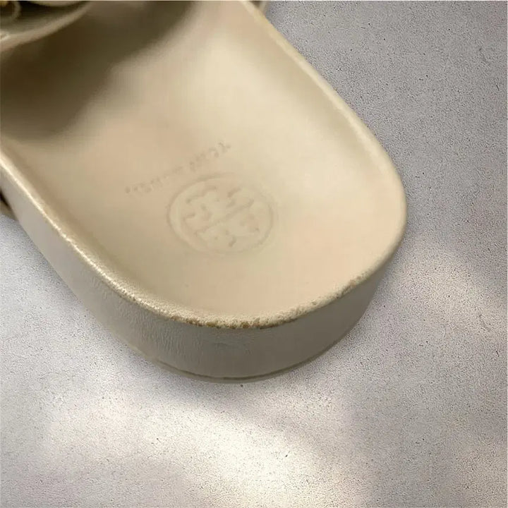 [BUNJANG] Tory Burch Anatomic Slide Calf Leather Sandals / [230]토리버치 아나토믹 슬라이드 카프 레더 샌들(No.562)