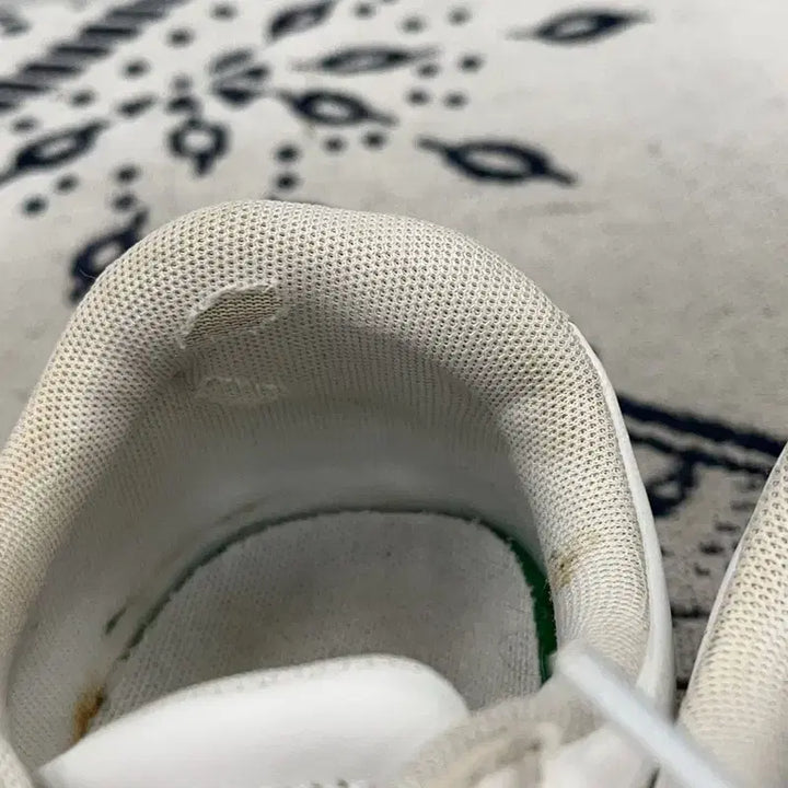 [BUNJANG] Lacoste Carnaby Evo Sneakers UK5 / 라코스테 카나비 에보 스니커즈 UK5 X00268