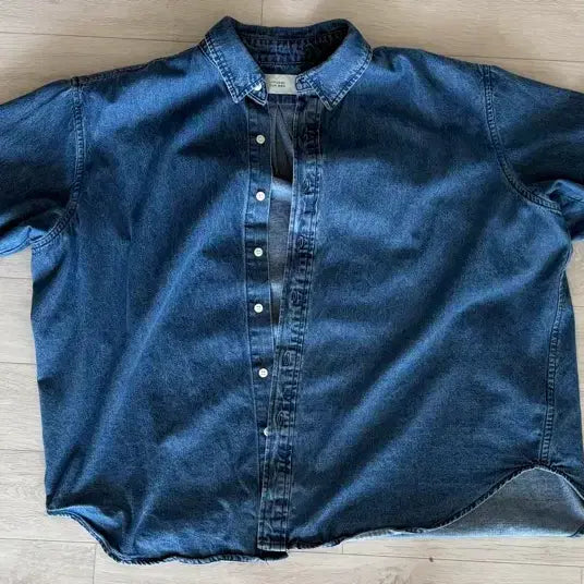 [BUNJANG] Lafayette Store Denim Shirt / 라퍼지스토어 오버사이즈 긴팔 데님셔츠 청남방 팝니다