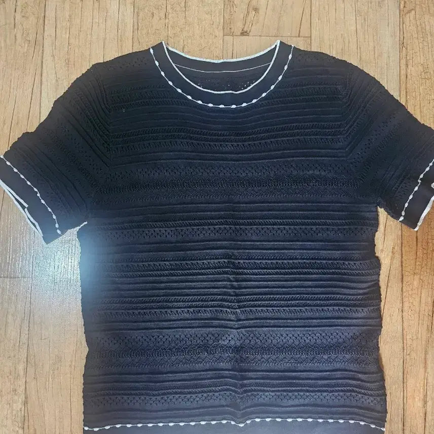 [BUNJANG] Crochet Knit Top / 크로쉐 니트S