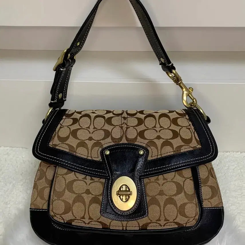 [BUNJANG] Coach Legacy Ali Shoulder Bag / Coach 65th Lagacy Ali Shoulder Bag