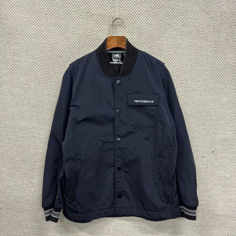 [BUNJANG] New Balance Varsity Jacket / 뉴발란스 바시티자켓 야구잠바 100 A09996