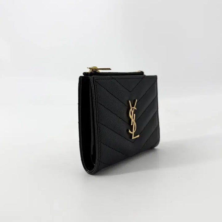 [BUNJANG] Saint Laurent Monogram Quilted Zip Wallet / 생로랑 금장 모노그램 퀼팅 지퍼 반지갑 575879