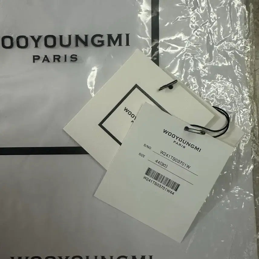[BUNJANG] Wooyoungmi Blur Graphic T-shirt White / [44] 우영미 블러 그래픽 티셔츠 화이트 - 24SS