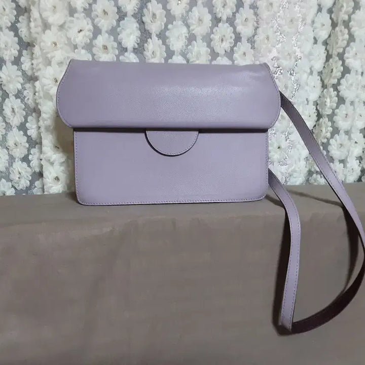[BUNJANG] Roksanda Lavender Caviar Leather Crossbody Bag / 록산다 라벤더 컬러 가죽 크로스백
