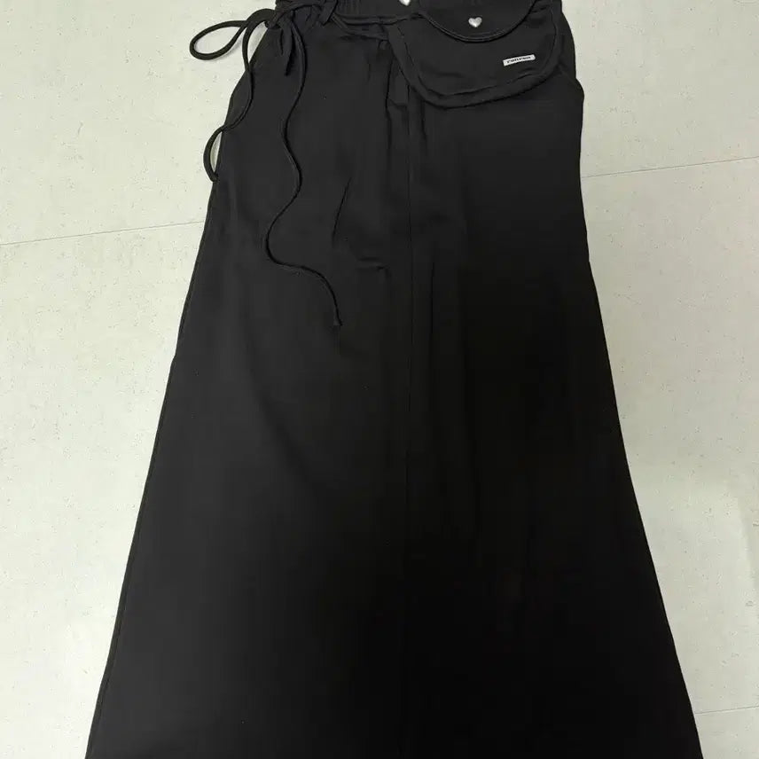 [BUNJANG] Ron Ron Mini Pocket Bag Set Black Long Skirt / 론론 미니 포켓 백 세트 블랙 롱스커트 새상품