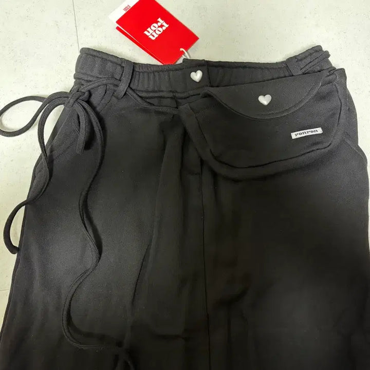 [BUNJANG] Ron Ron Mini Pocket Bag Set Black Long Skirt / 론론 미니 포켓 백 세트 블랙 롱스커트 새상품