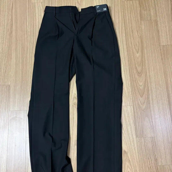 [BUNJANG] SPAO Wide Fit Black Slacks Size 28 / MNG 와이드 슬랙스 블랙 28사이즈