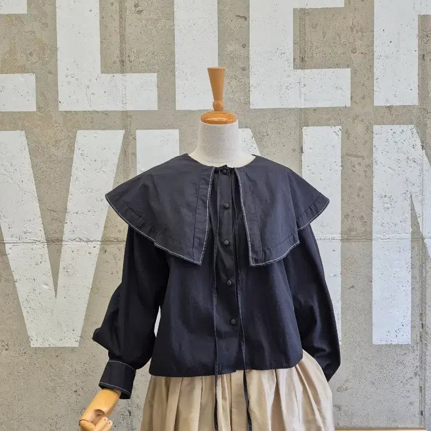 [BUNJANG] Zara Cropped Cotton Blouse with Large Collar / 자라 빅카라 크롭 면블라우스