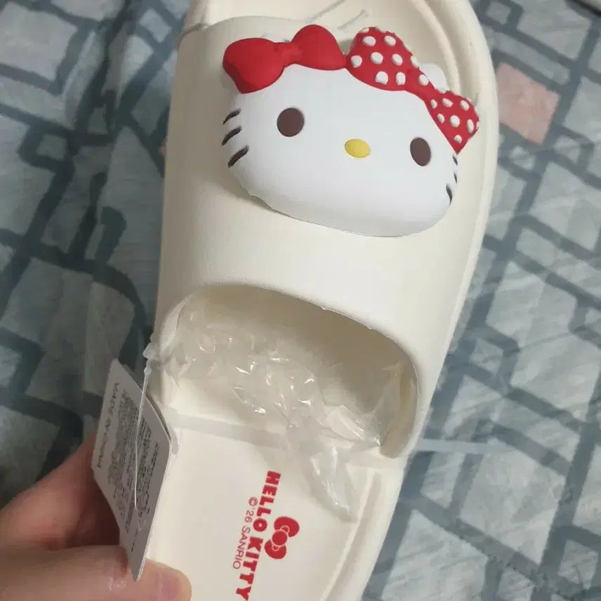 [BUNJANG] Kitty Double Ribbon Slippers / 무려 250!! 쌍리본 키티 슬리퍼 팝니다