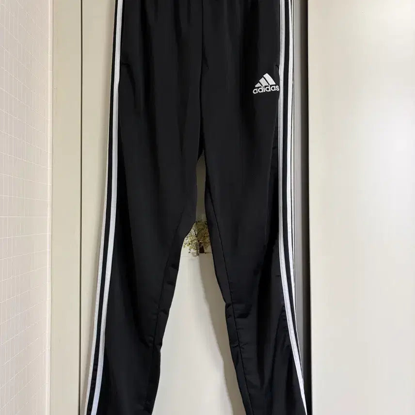 [BUNJANG] Adidas Track Suit Jogger Pants Black / 2장 아디다스 트랙 수트 조거팬츠L 블랙