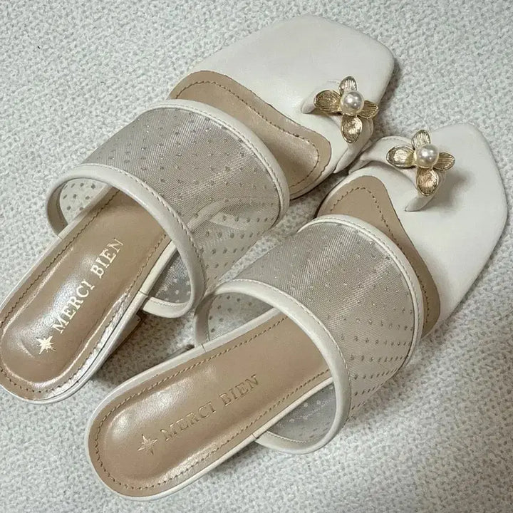 [BUNJANG] MEHVIE Merci Bien Vanessa Sandals / MEHVIE 메비 메르시비앙 수제화 바네사 샌들