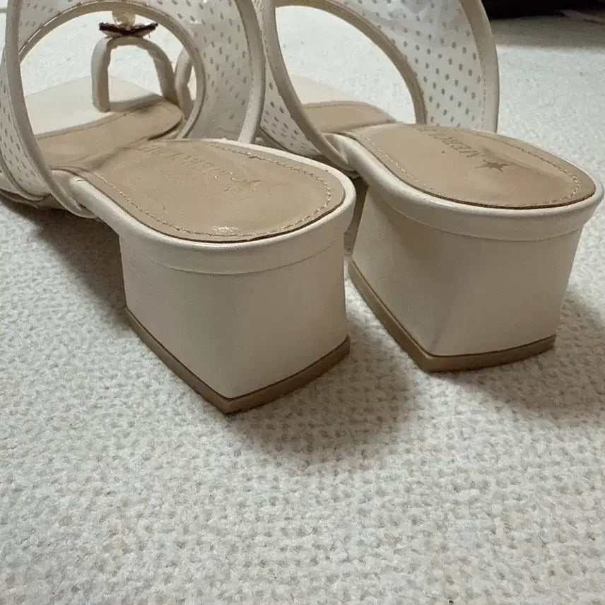 [BUNJANG] MEHVIE Merci Bien Vanessa Sandals / MEHVIE 메비 메르시비앙 수제화 바네사 샌들
