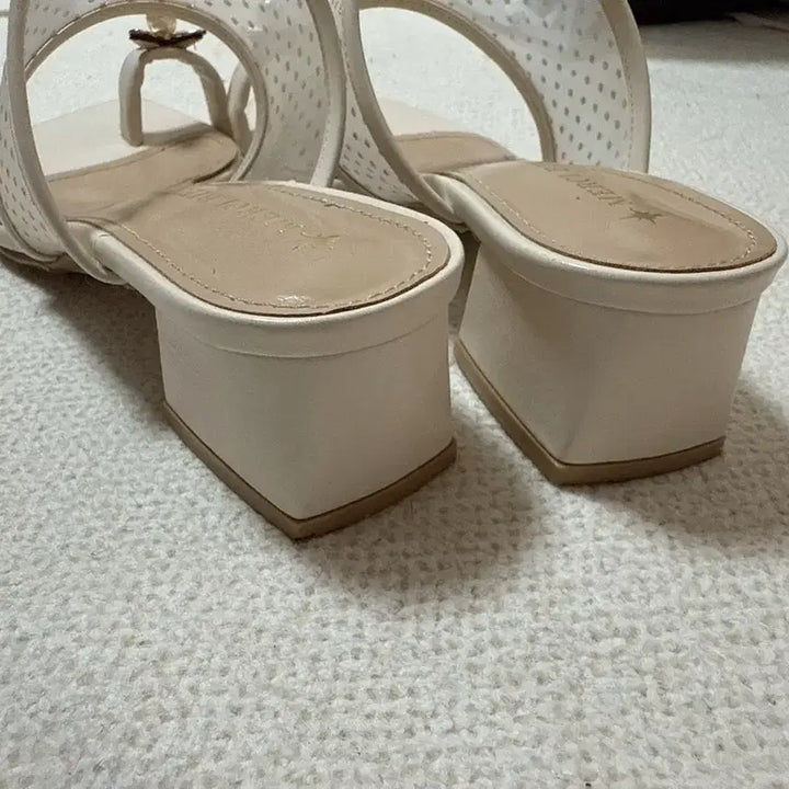 [BUNJANG] MEHVIE Merci Bien Vanessa Sandals / MEHVIE 메비 메르시비앙 수제화 바네사 샌들