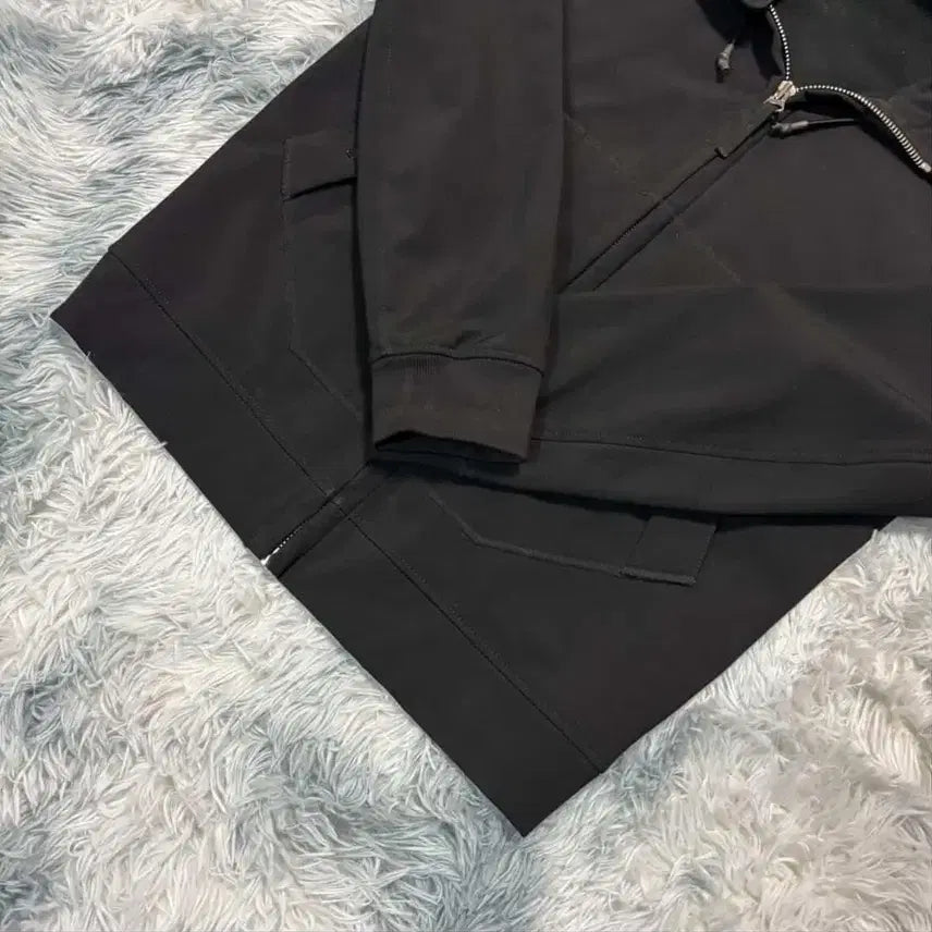 [BUNJANG] Stone Island Softshell Black Size S / 스톤아일랜드 소프트쉘