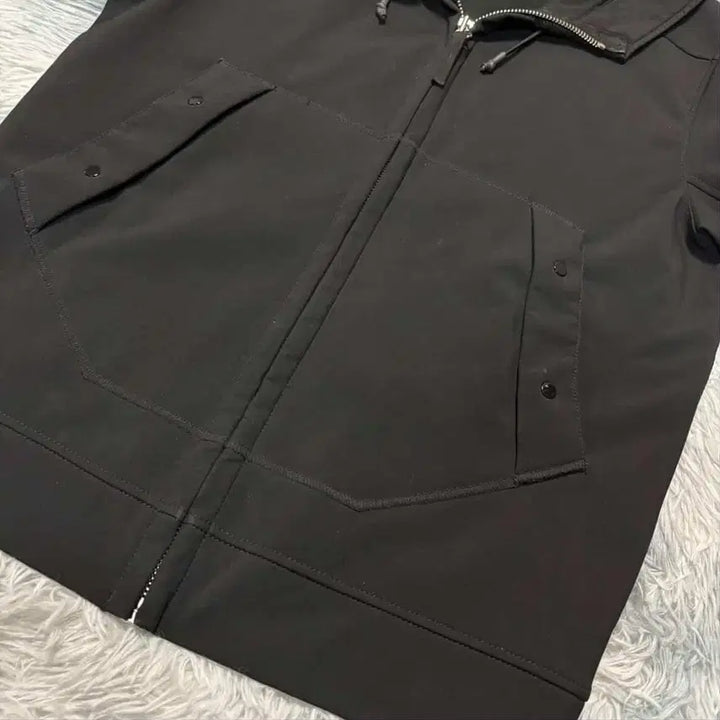 [BUNJANG] Stone Island Softshell Black Size S / 스톤아일랜드 소프트쉘
