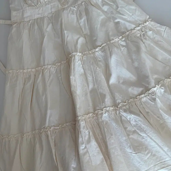 [BUNJANG] Brandy Melville ARIANNA Dress / (택o)새상품 브랜디멜빌 ARIANNA 원피스