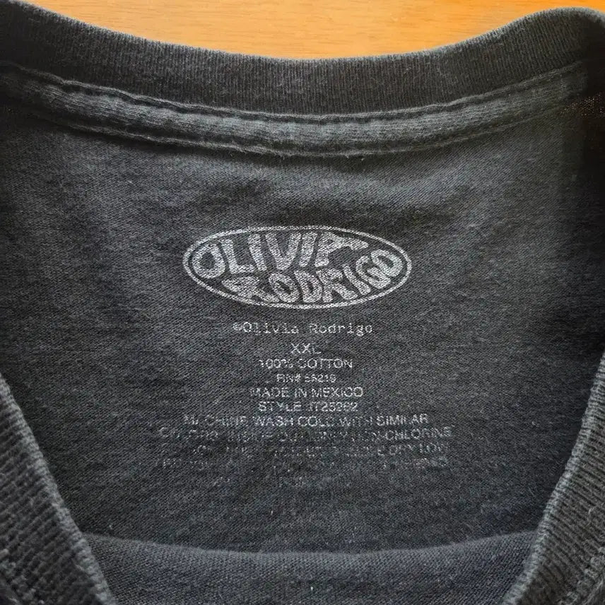 [BUNJANG] Olivia Rodrigo Sour Tour T-shirt (2XL) / 올리비아 로드리고 sour 투어티셔츠 [2xl]