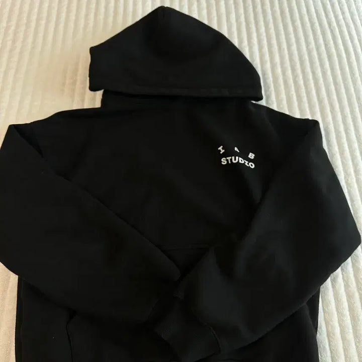 [BUNJANG] IAP STUDIO Hoodie / S) 아이앱스튜디오 후드티