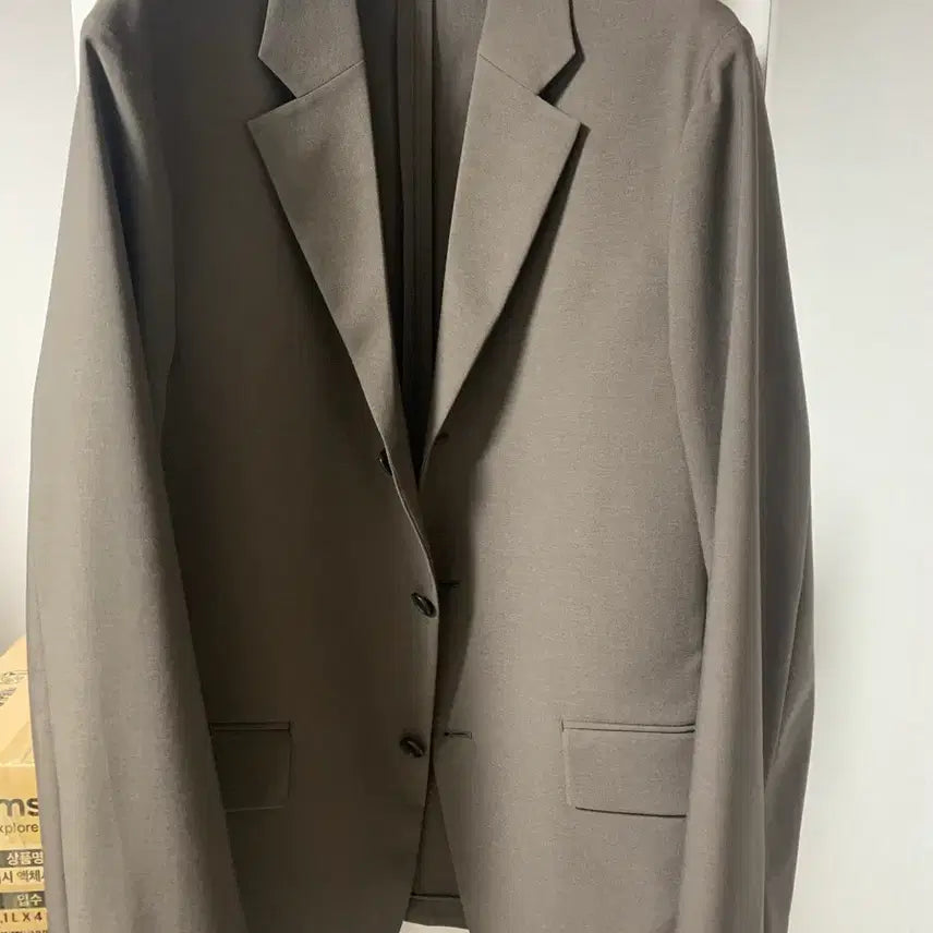 [BUNJANG] Uniqlo C25SS Dark Brown Jacket / 유니클로c25ss 감탄재킷 다크브라운 L판매