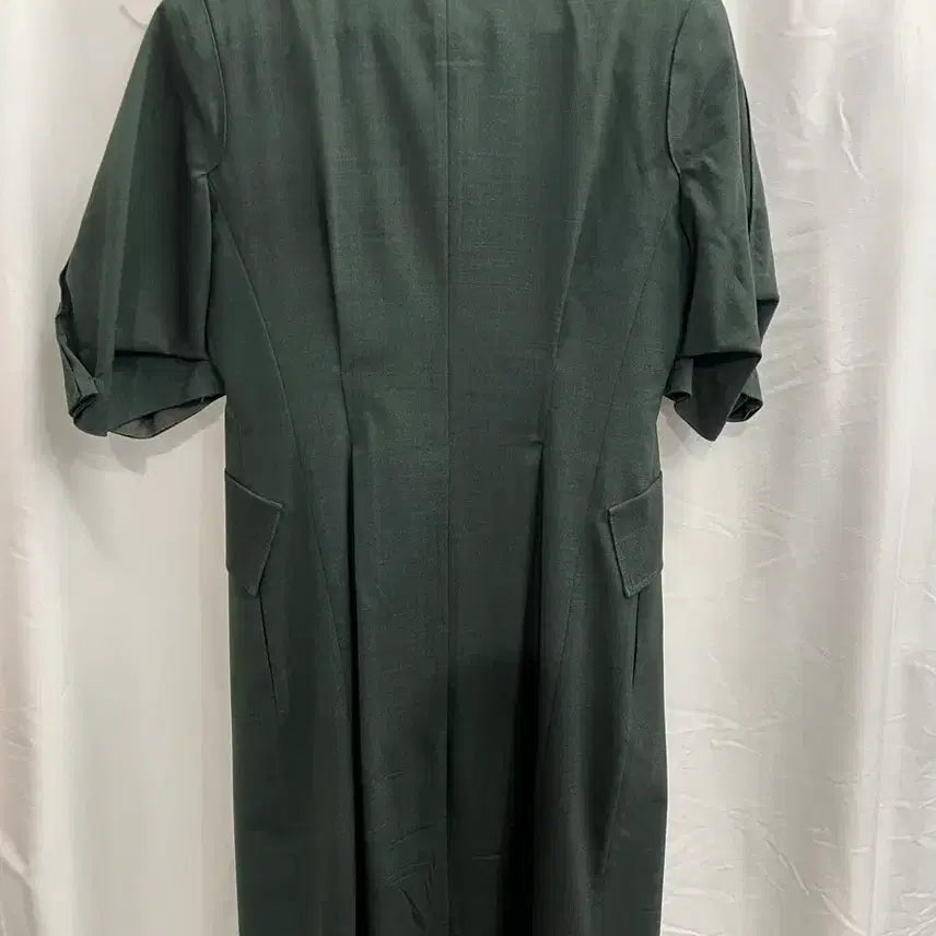 [SOLD OUT] 타임 시그니처 더블 버튼 트렌치 드레스 82-94-160