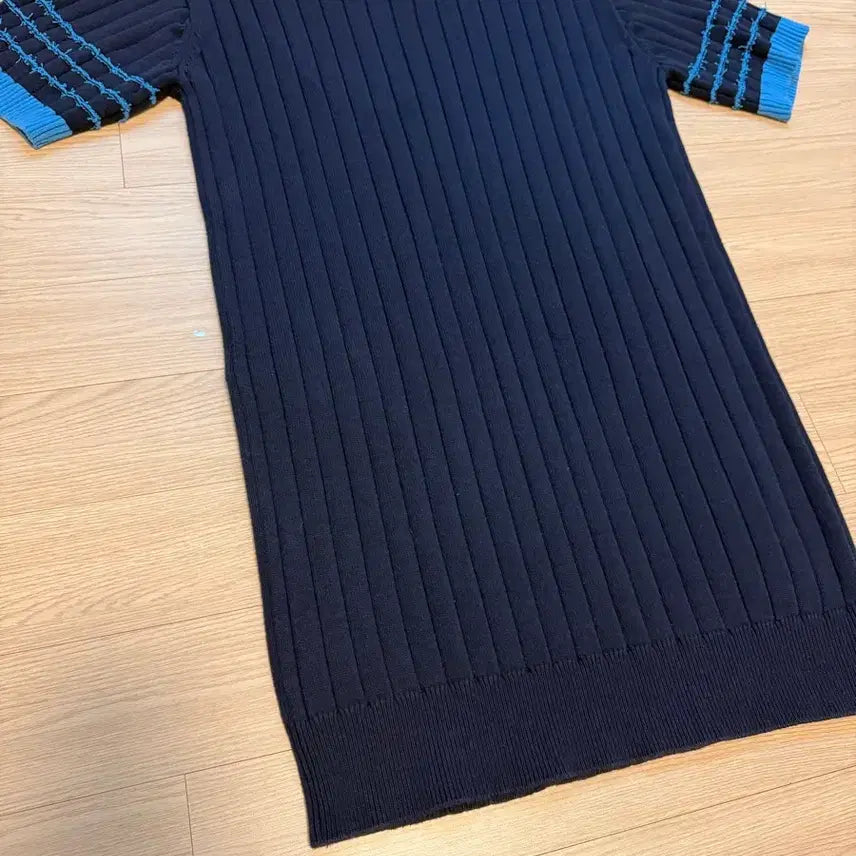 [BUNJANG] Lucky Chouette Knit Navy Dress / 럭키슈에뜨 니트 반팔 원피스 66-77 사이즈 정도 free