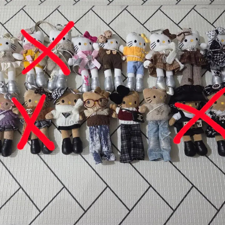 [SOLD OUT] 롱다리 키티 인형 키링