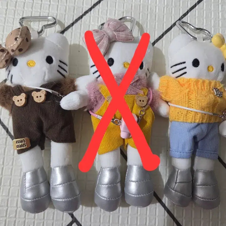 [SOLD OUT] 롱다리 키티 인형 키링