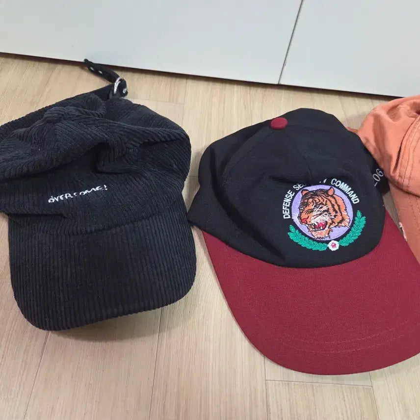 [BUNJANG] Assorted Hats Bundle Set / 모자 4개 일괄 판매