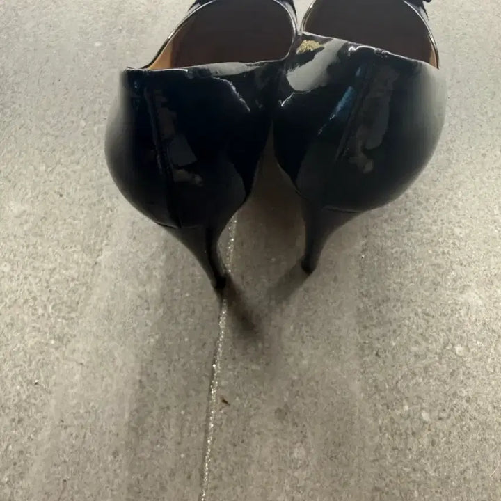 [BUNJANG] Ferragamo Pumps Black Leather Shoes / 페라가모구두