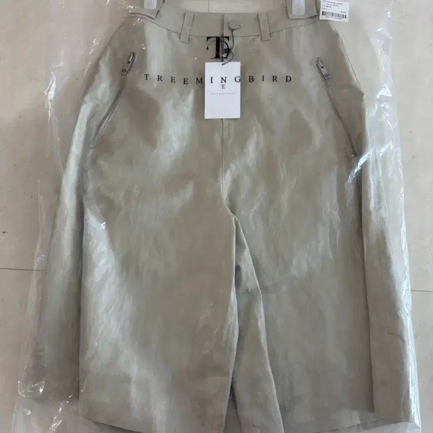 [BUNJANG] Trimming Bird Leather Set-up Shorts / 트리밍버드 레더 셋업 쇼츠