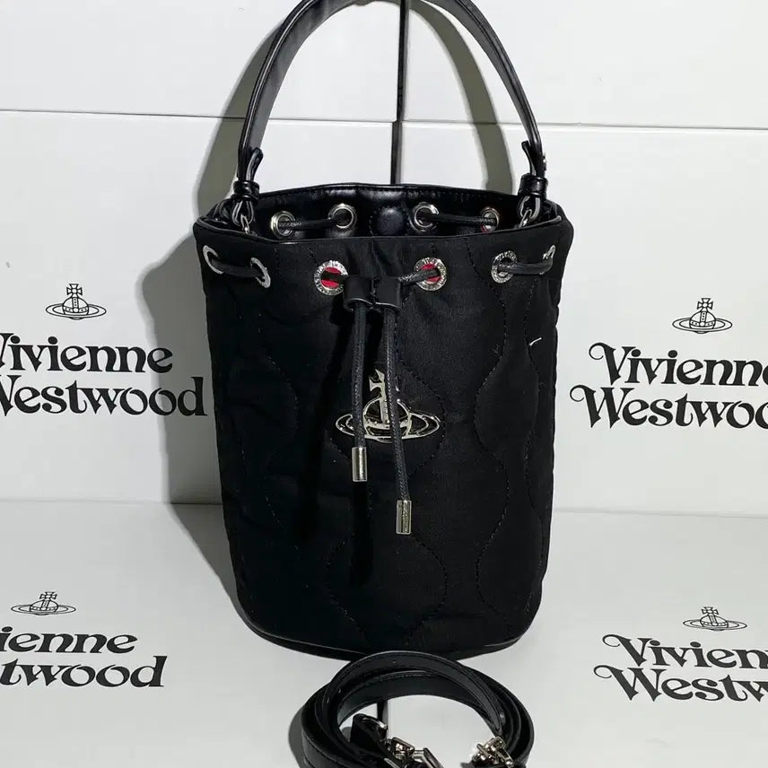 [BUNJANG] Vivienne Westwood Black Orb Logo Clutch Shoulder Bag / 비비안웨스트우드 클러치백 숄더백 블랙  은장