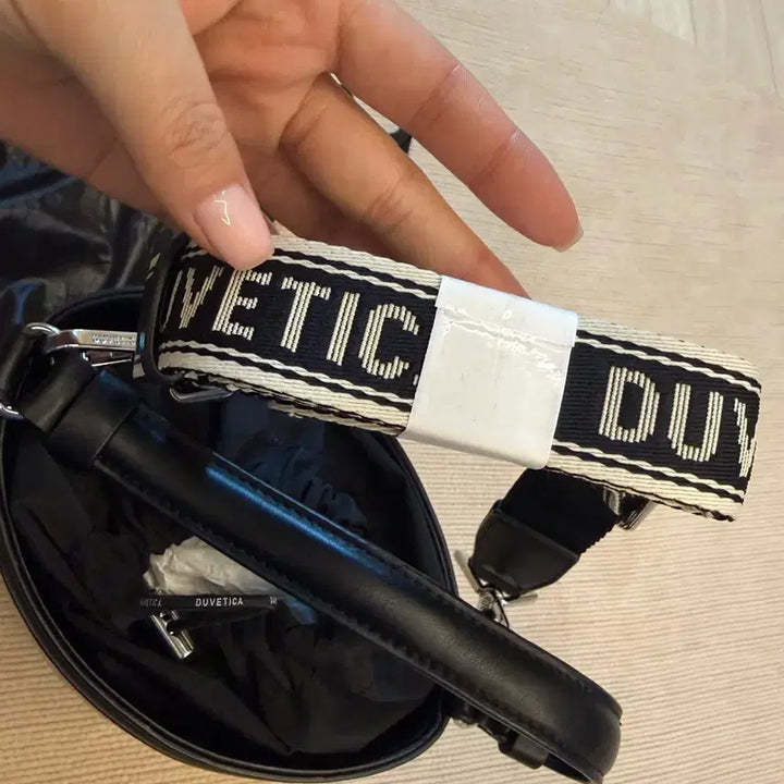 [BUNJANG] Duvetica Rafia Crossbody Bag / 새상품) 듀베티카 라피아백