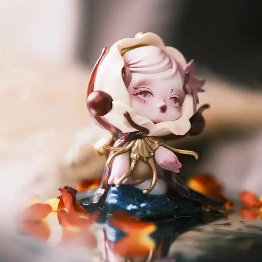 [BUNJANG] POP MART Skullpanda The Elegiac Witness Figure / 팝마트 스컬판다 꽃잎의 4막 시리즈 The Elegiac Witness