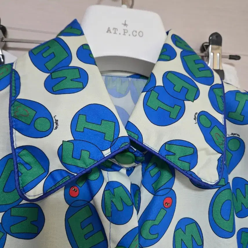 [SOLD OUT] *Le NIC &amp; McCoy 퍼프 블라우스