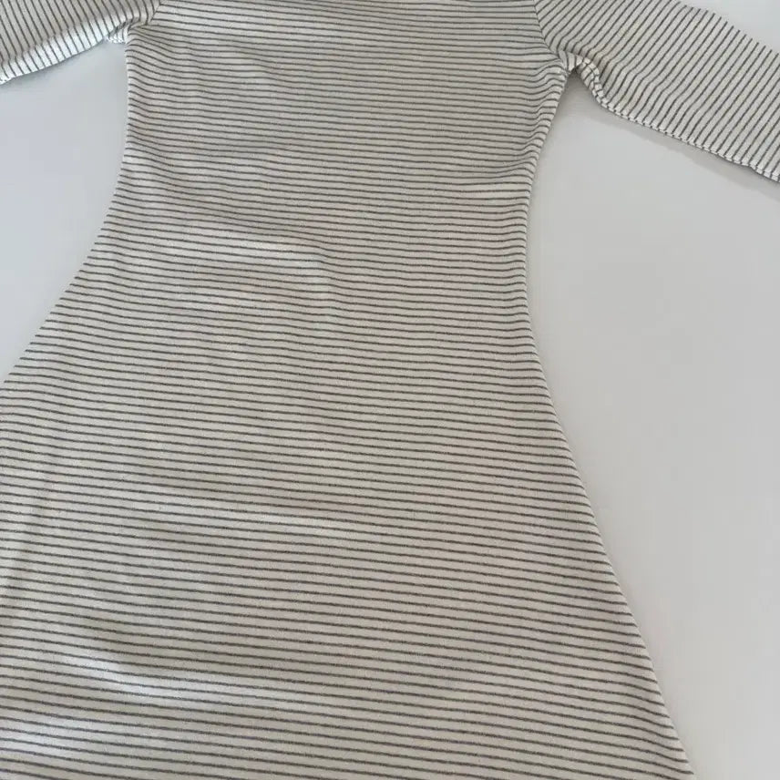 [BUNJANG] Glowny Comfort Dress Stripe M Size / 새상품) 글로니 comfort dress stripe m사이즈