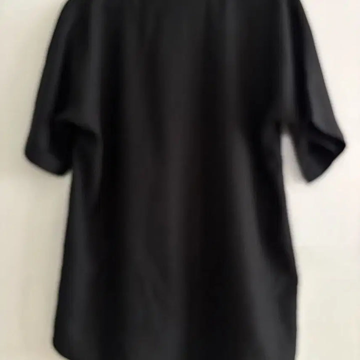 [BUNJANG] Black Basic Short-Sleeve T-Shirt / 블랙 반팔 티셔츠
