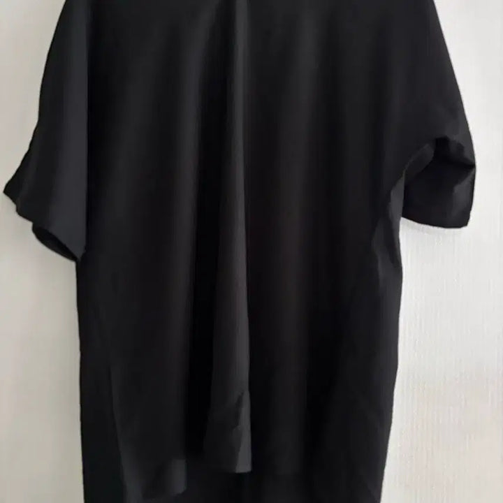 [BUNJANG] Black Basic Short-Sleeve T-Shirt / 블랙 반팔 티셔츠