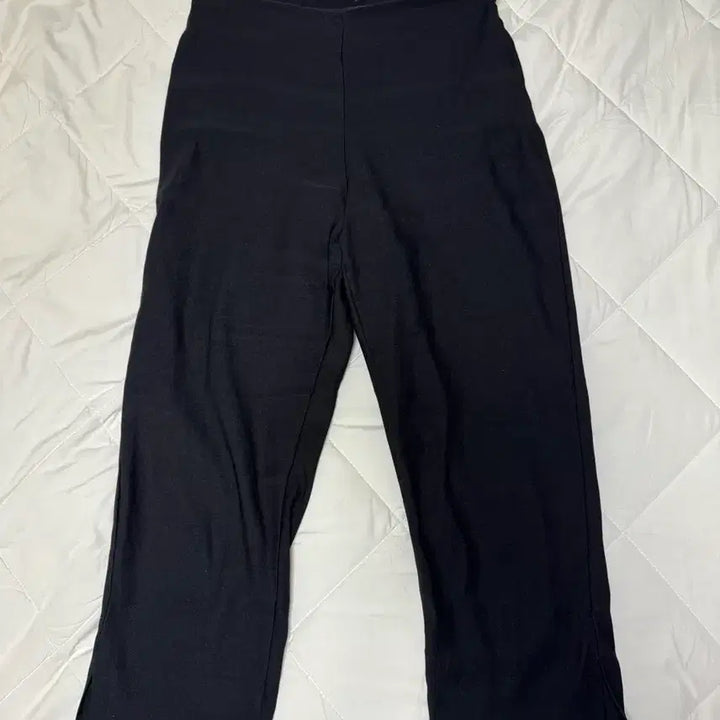 [BUNJANG] Zara Black Capri Slit Pants / (Zara)자라 블랙 카프리 슬릿 팬츠